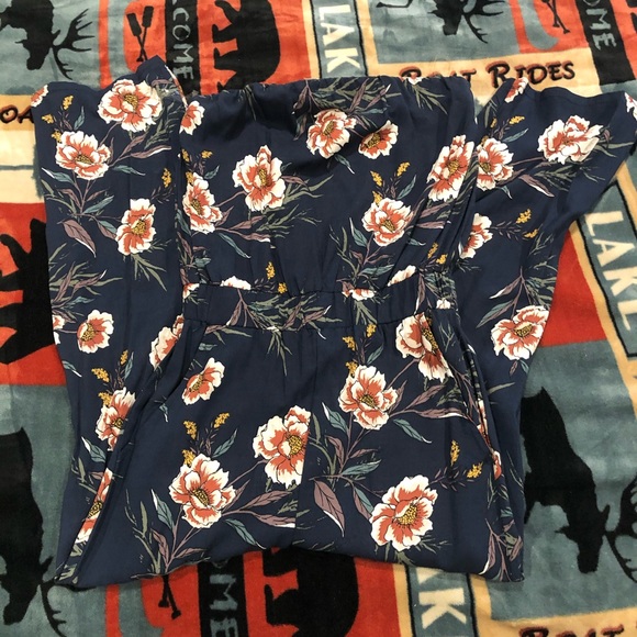 Floral jumpsuit - Picture 3 of 6